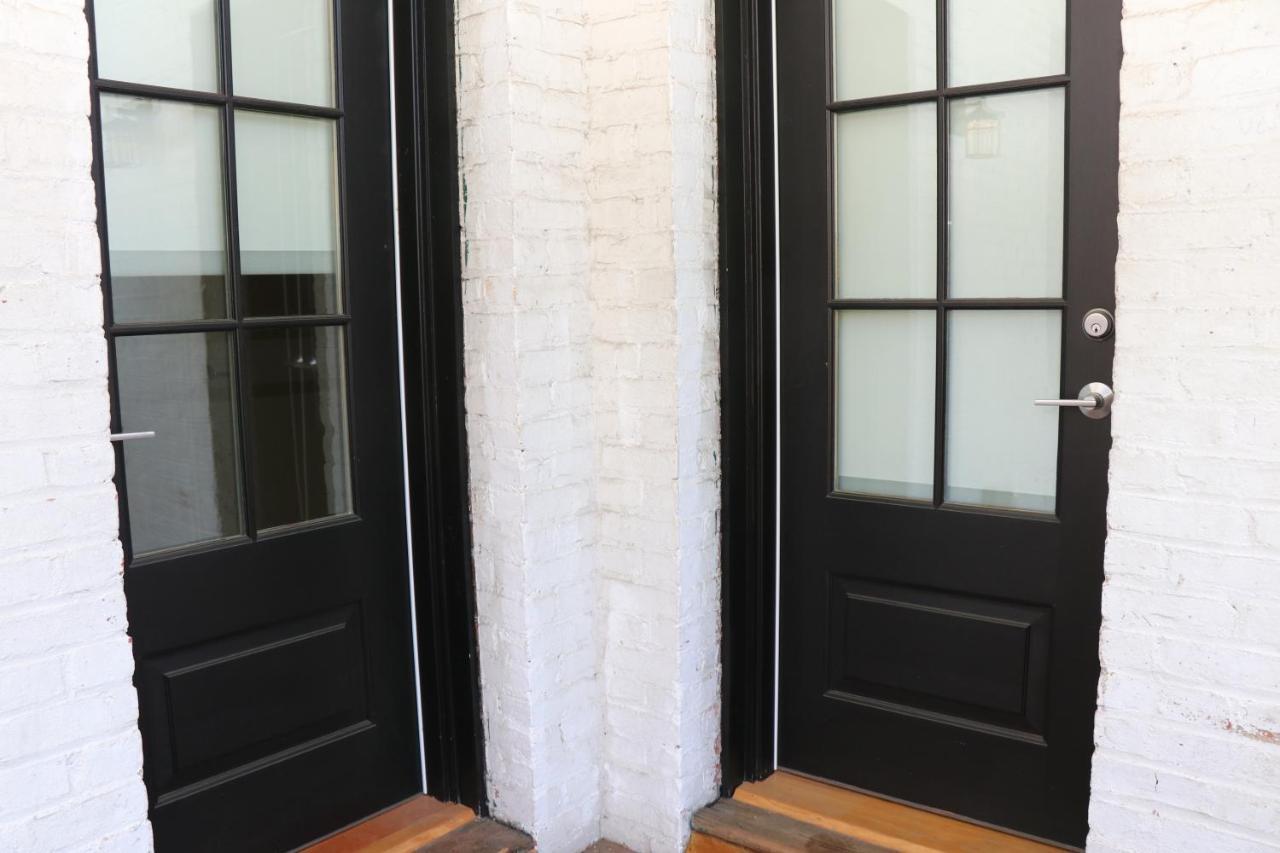 A Stylish Stay W/ A Queen Bed, Heated Floors.. #34 Brookline Kültér fotó