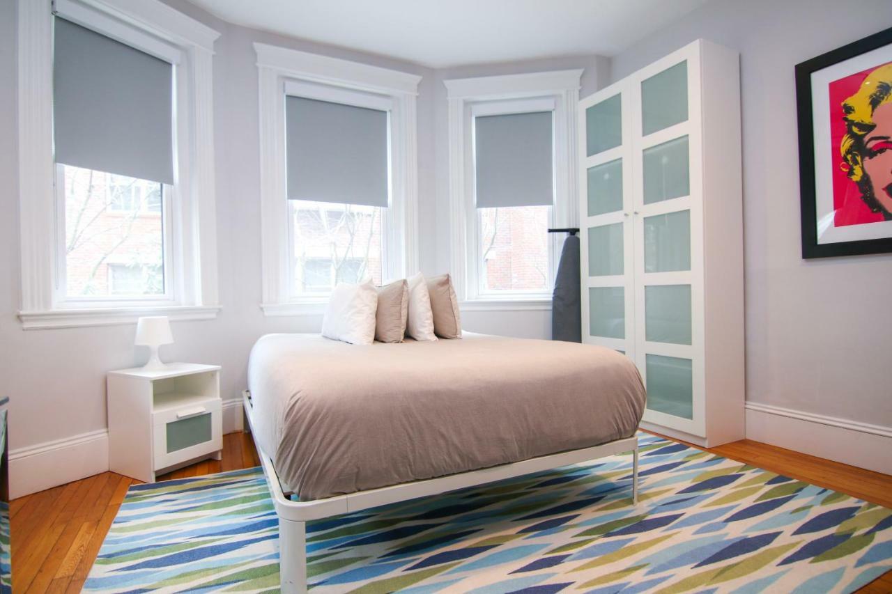 A Stylish Stay W/ A Queen Bed, Heated Floors.. #34 Brookline Kültér fotó